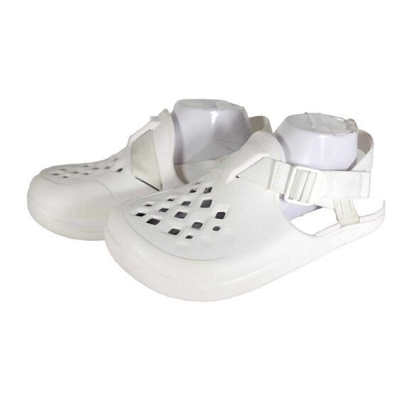 CHACO Women's Chillos US10 White Adjustable Strap Closed Toe Sandals Clogs - Picture 1 of 12